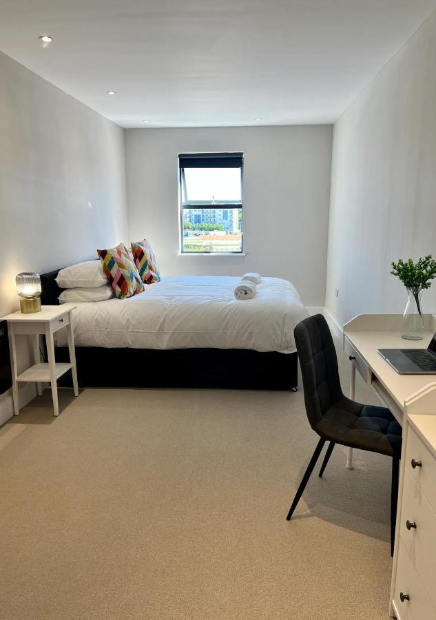 Seaside Penthouse With Sea Views Sleeps 6 * Margate