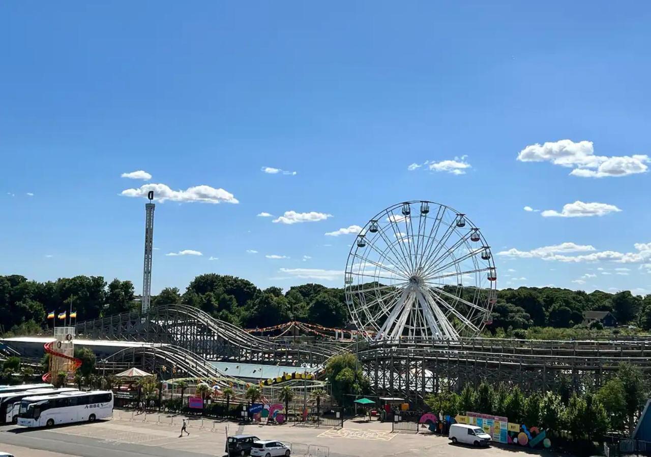 Seaside Penthouse With Sea Views Sleeps 6 Appartamento Margate